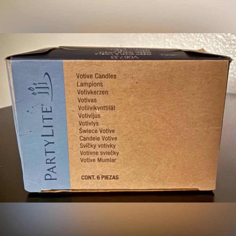 PartyLite Amber Wood Vanilla Votive Candle Set 6 Cozy Scented